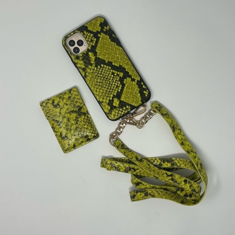 Sonix Green Snakeskin Crossbody Wallet Case iPhone 11Pro/Xs Max
